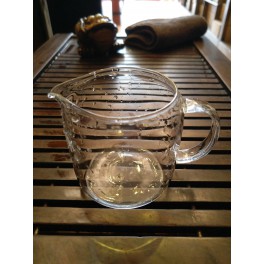 POT D'ÉGALITÉ - CRUCHON EN VERRE